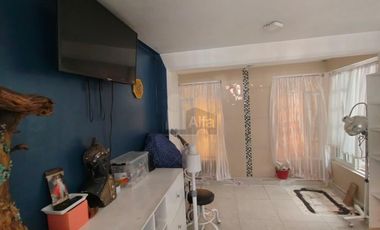 CASA EN VENTA EN RICONADA DE ARAGON, CERCA DEL METRO PLAZARAGON.