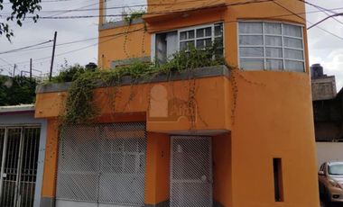 CASA EN VENTA EN RICONADA DE ARAGON, CERCA DEL METRO PLAZARAGON.