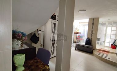 CASA EN VENTA EN RICONADA DE ARAGON, CERCA DEL METRO PLAZARAGON.