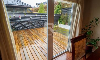 CASA A PASOS DE CLINICA PUERTO VARAS