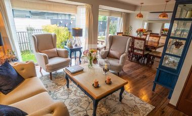 CASA A PASOS DE CLINICA PUERTO VARAS