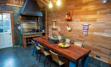 CASA A PASOS DE CLINICA PUERTO VARAS