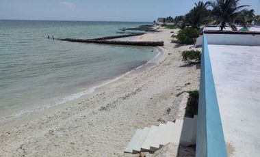 Casa frente al mar en Chelem, Yucatán – Amueblada y lista para escriturar