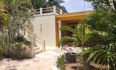 Residencia frente al mar en San Benito, Yucatán