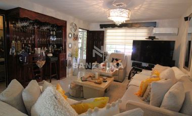 Real de Arboledas,Miraflores: Amplia y comoda casa 3 recamaras.