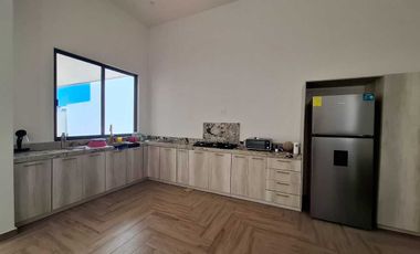 CASA EN VENTA MERIDA, CONKAL EN PRIVADA MEDITERRANEA VIVANTA, 1 PLANTA, LISTA