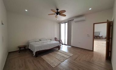 CASA EN VENTA MERIDA, CONKAL EN PRIVADA MEDITERRANEA VIVANTA, 1 PLANTA, LISTA