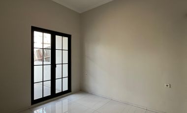 Rumah Baru  Minimalis Modern di Tengah Kota Bandung harga cuman 2 M