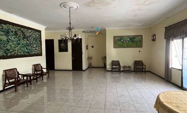 Dijual Hotel Aktif di Panglima Sudirman, Batu Malang