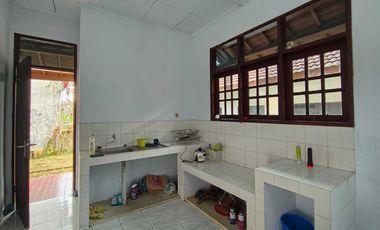 Villa Strategis di Indo Alam Puncak Cipanas