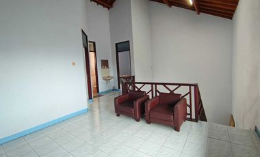 Villa Strategis di Indo Alam Puncak Cipanas