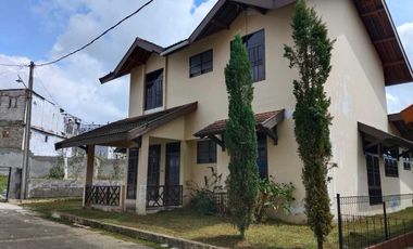 Villa Strategis di Indo Alam Puncak Cipanas