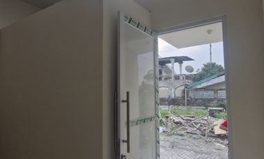 Rumah Baru 300 Jutaan Nempel  Indomaret