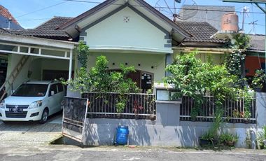 Rumah strategis dijual dekat Rs Kusuma Ungaran, Lt 120m2