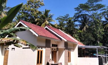 rumah di pengasih kulon progo yogyakarta dekat stasiun wates