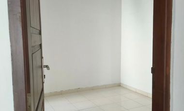 Rumah selangkah ke UMY lingkungan komplek