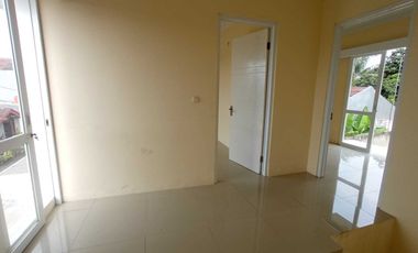 Townhouse 2 lantai Ready siap huni di Rawalumbu kota Bekasi