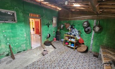 DIJUAL RUMAH LUAS DI CIBEBER