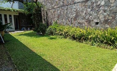 Dijual Rumah Di Jl. Setrasari Kulon VI, Kota Bandung
