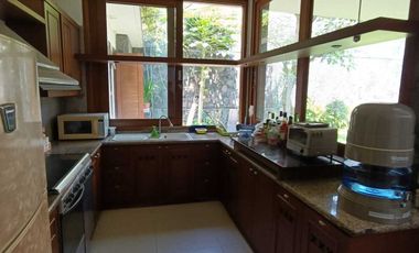 Dijual Rumah Di Jl. Setrasari Kulon VI, Kota Bandung