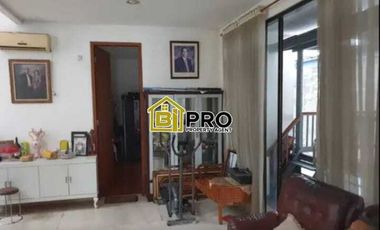 Dijual rumah cozy di cibubur