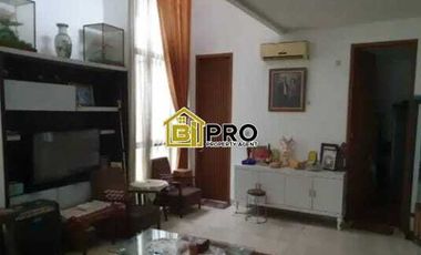 Dijual rumah cozy di cibubur