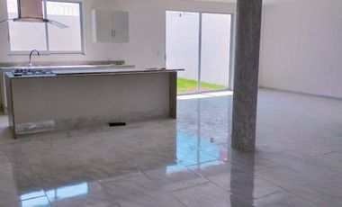 CASA EN RENTA EN XIXITLA CERCA DE ZEREZOTLA, CALLE DE CORTES, CHOLULA, SAN PEDRO CHOLULA