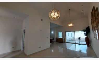 Casa en renta en Country Club Residencial, Saltillo, Coahuila de Zaragoza