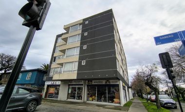 LINDO DEPARTAMENTO EN EDIFICIO CÉNTRICO, CHILLÁN