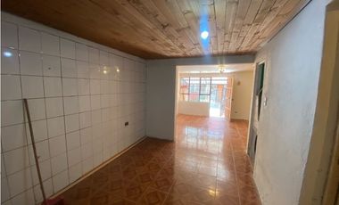 SE VENDE CASA VILLA LA OBRA  PUENTE ALTO