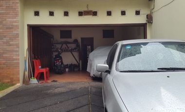 Rumah 2 Lantai di Taman Modern Cakung Jakarta Timur