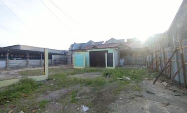 Tanah lebar persegi di pinggir jalan utama pondok aren bintaro