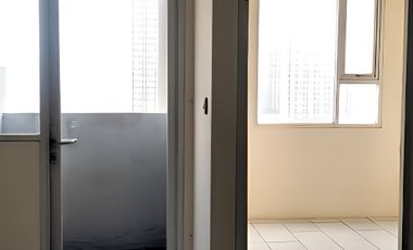 Jual Murah Apartemen Secondary 2BR di Apartemen Menteng Square, Luas 33m², Matraman, Jakarta Timur