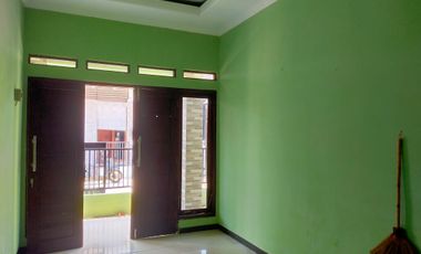 DIKONTRAKKAN : Rumah dkt RM. Ragil Resto