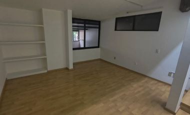 Se renta propiedad ideal para casa u oficinas.