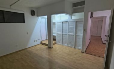 Se renta propiedad ideal para casa u oficinas.