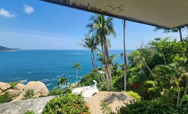 RESIDENCIA CON VISTA AL MAR