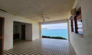 RESIDENCIA CON VISTA AL MAR