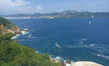 RESIDENCIA CON VISTA AL MAR