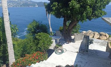 RESIDENCIA CON VISTA AL MAR