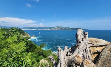 RESIDENCIA CON VISTA AL MAR