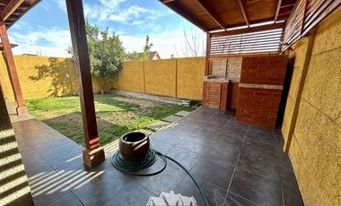 Casa en Venta en Quebrada de Macul con las Perdices