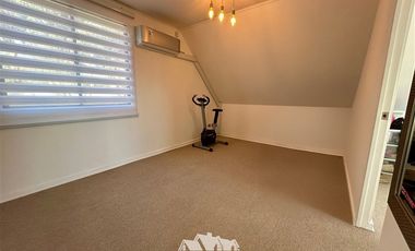 Casa en Venta en Quebrada de Macul con las Perdices