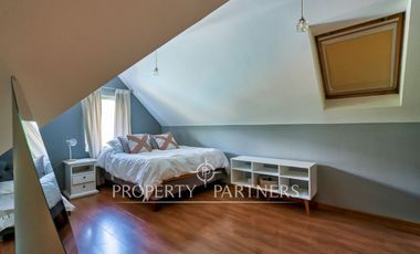 Venta de hermosa y amplia casa en Las Pircas, Peñalolen