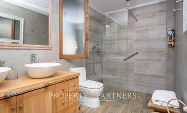 Amplia propiedad en Pirque con hermoso Jardín (ARRIENDO DISPONIBLE DESDE ENERO 2026)