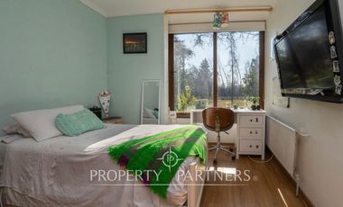 Amplia propiedad en Pirque con hermoso Jardín (ARRIENDO DISPONIBLE DESDE ENERO 2026)