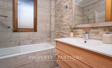 Amplia propiedad en Pirque con hermoso Jardín (ARRIENDO DISPONIBLE DESDE ENERO 2026)