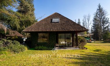 Amplia propiedad en Pirque con hermoso Jardín (ARRIENDO DISPONIBLE DESDE ENERO 2026)