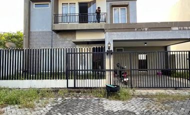 Rumah Mewah di Villa Garden, Pekanbaru