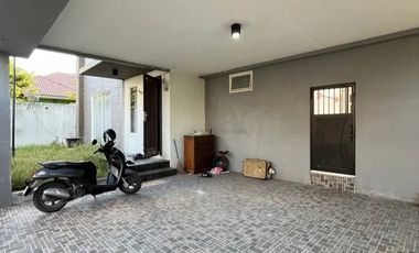 Rumah Mewah di Villa Garden, Pekanbaru